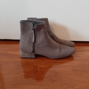 Zara gray suede boots
